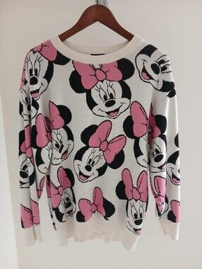Minnie Mouse Sweater Size M